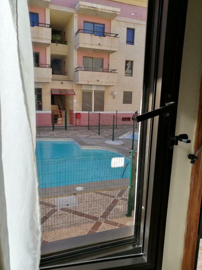 Arinaga Beach & Pool Apartment エクステリア 写真