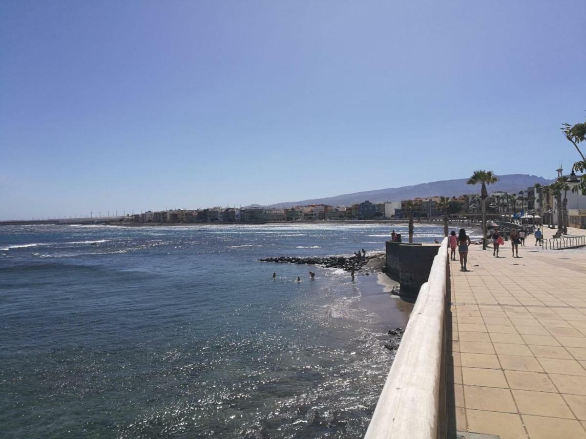 Arinaga Beach & Pool Apartment エクステリア 写真